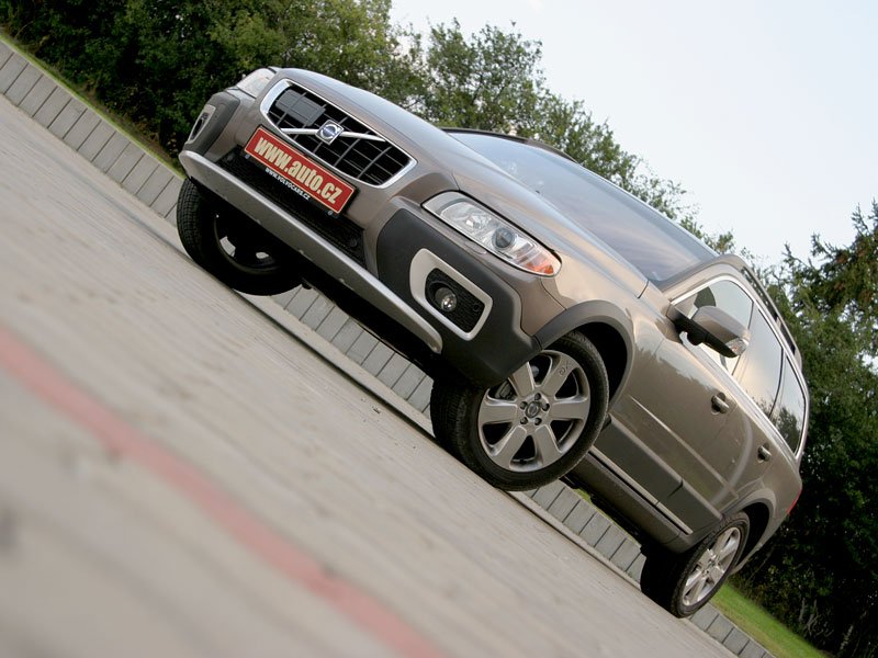 Volvo XC70