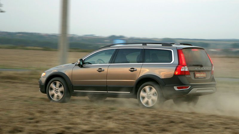 Volvo XC70