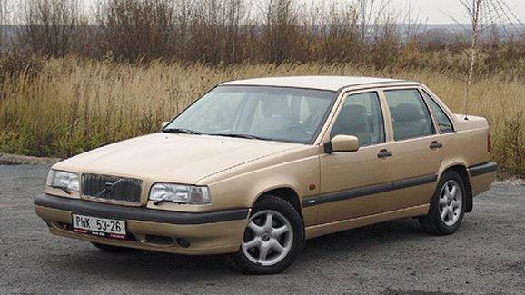 Volvo 850 (1991-1996) - Tehdy ještě vládly hrany…