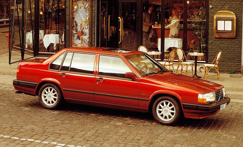 Volvo 900