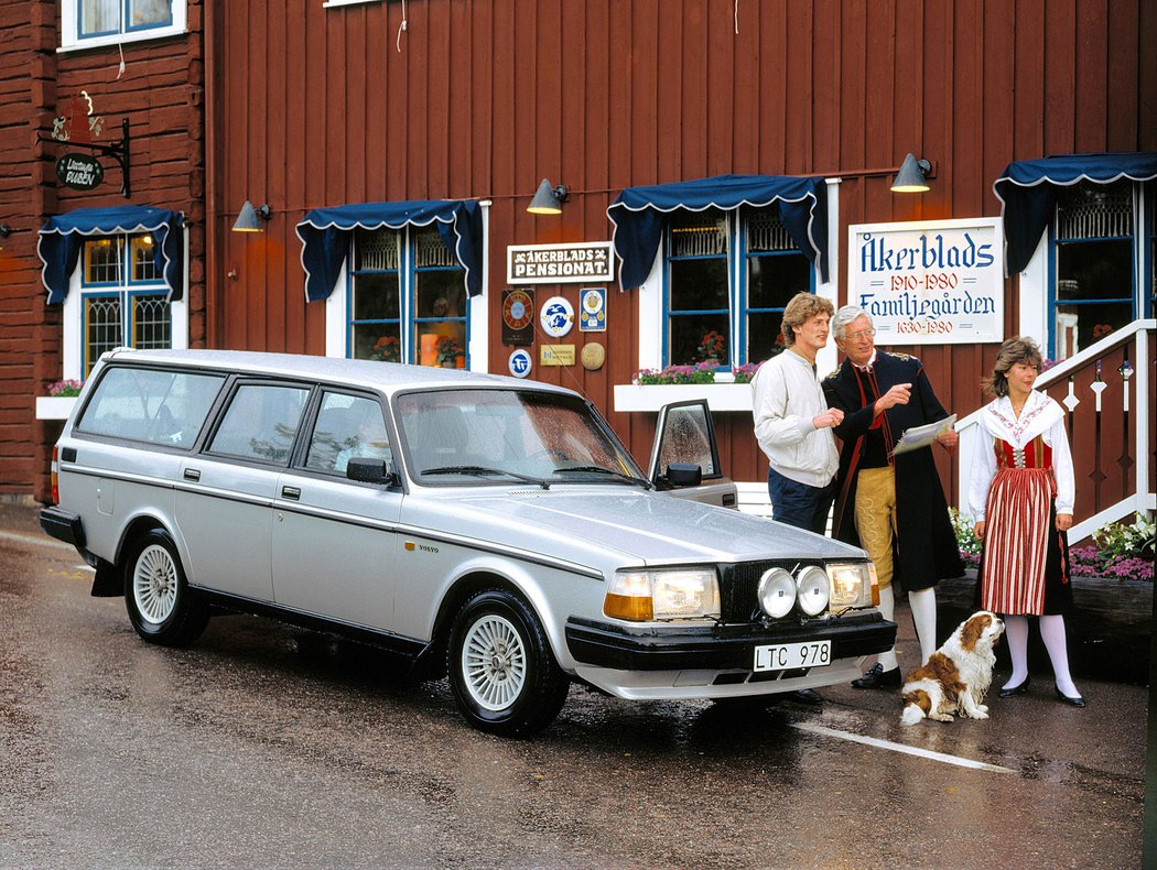 Volvo řada 200