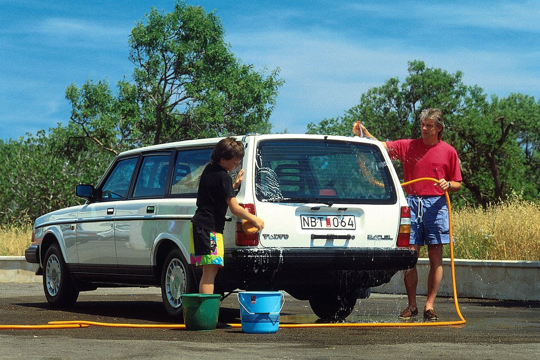 Volvo řada 200