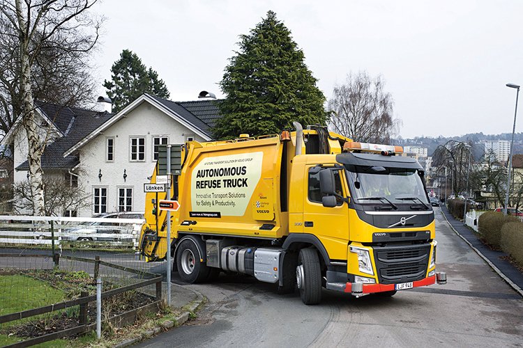 Samořídicí náklaďáky Volvo: Popelář a důlní transportér