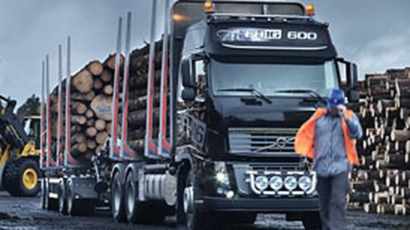 Volvo Trucks: Projekt svážení dřeva s hydraulickým pohonem