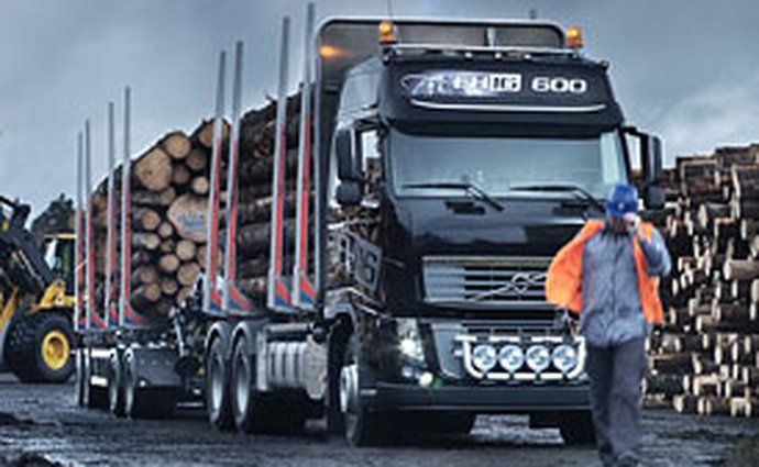 Volvo Trucks: Projekt svážení dřeva s hydraulickým pohonem