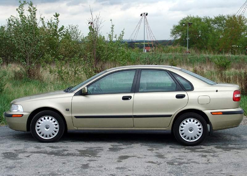 Volvo V40