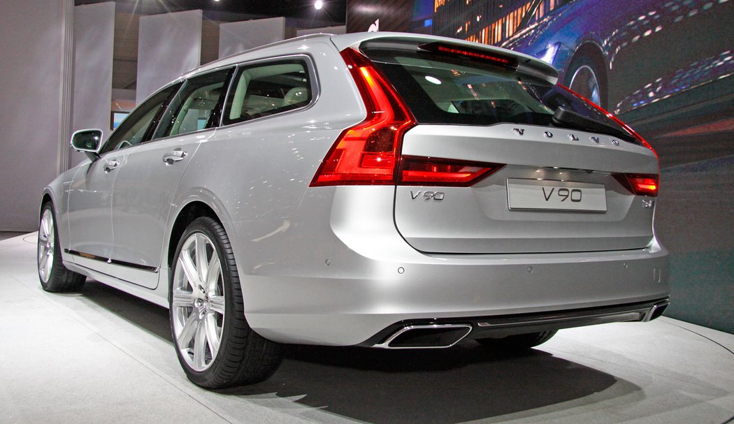 Volvo V90