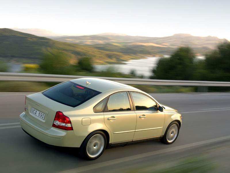 Volvo S40