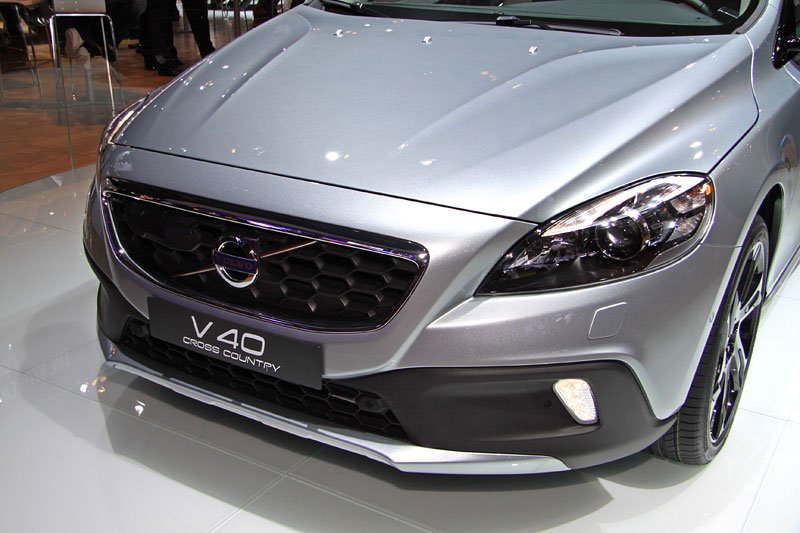 Volvo V40