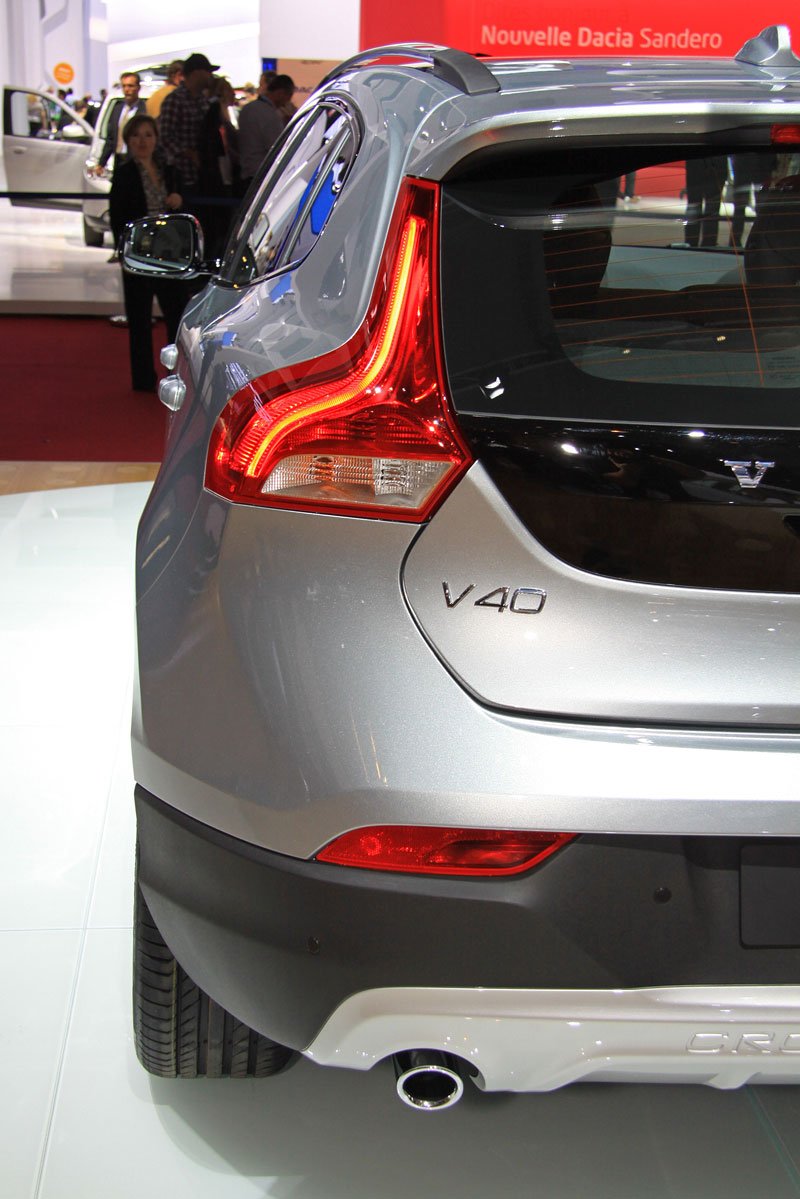 Volvo V40