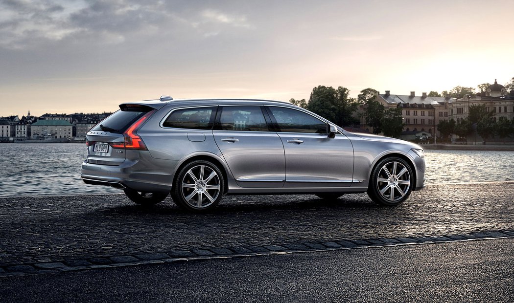 Volvo V90