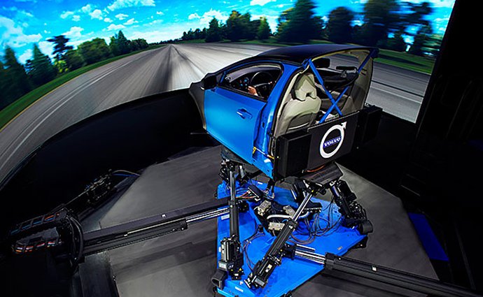 Video: Modely Volvo zlepší jízdní vlastnosti, pomůže simulátor jako u Ferrari