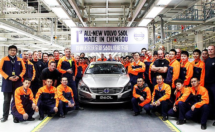 Volvo: Čína se stává druhým domovem, startuje tu výroba prodlouženého S60L