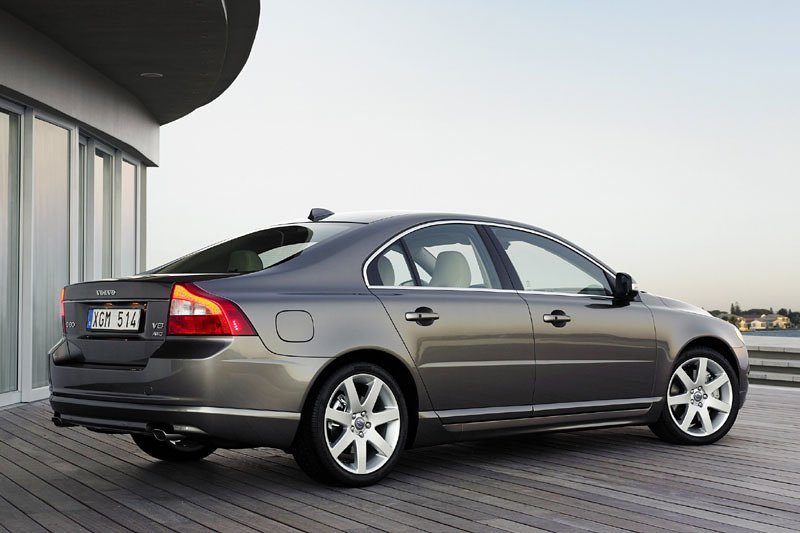 Volvo S80