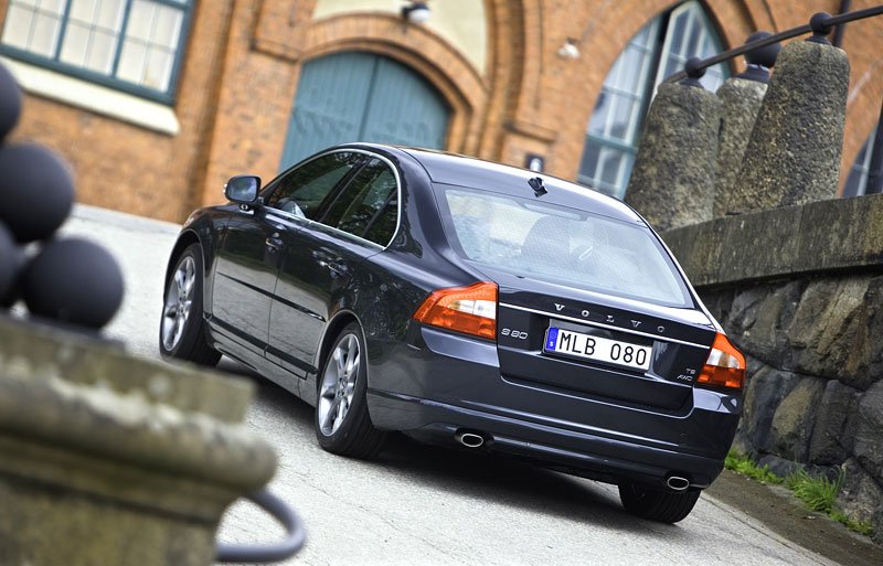 Volvo S80