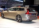 Ženeva 2018: Volvo V60 poprvé naživo. Emotivní kombík s pořádnou porcí vnitřního prostoru