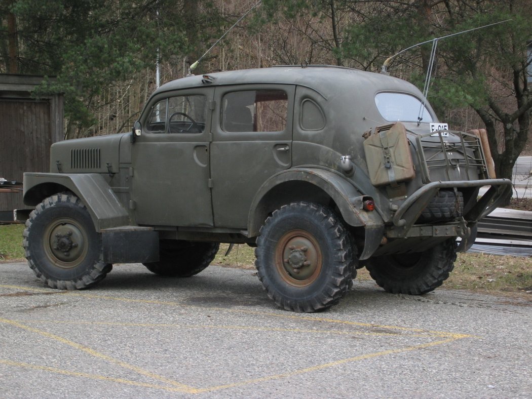 1953 Volvo PV800