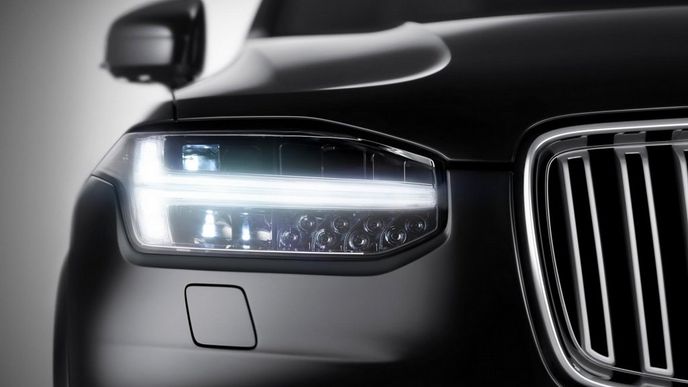 Volvo představuje nové SUV XC90 po částech, celkový vzhled si zatím nechává pro sebe
