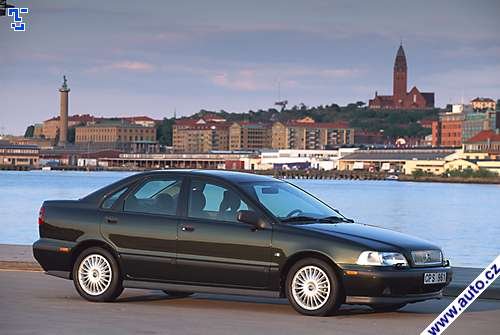 Volvo S40