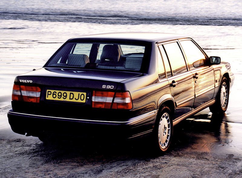 Volvo S90 (1996)