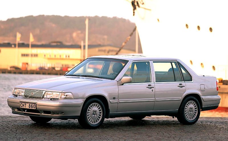 Volvo S90 (1997)