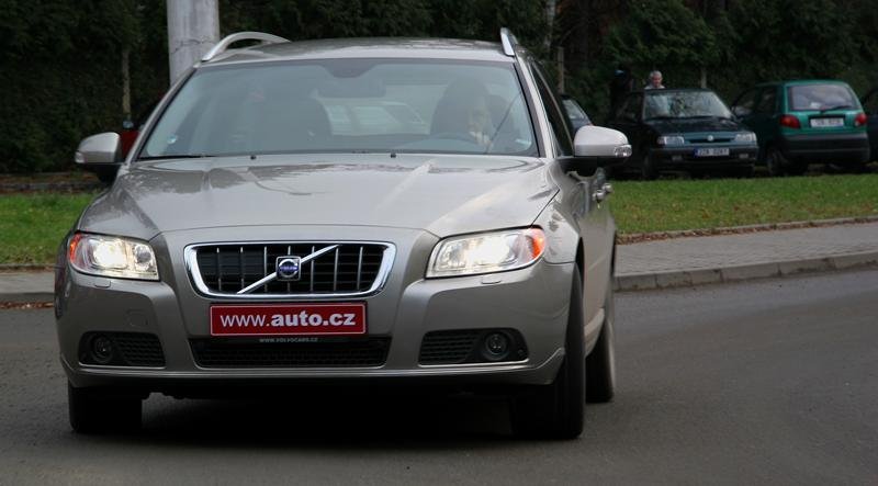 Volvo V70