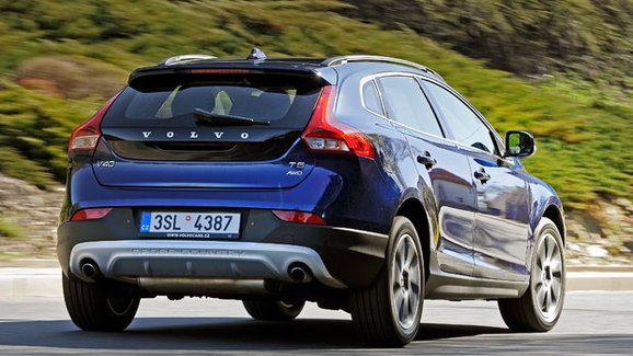 TEST Volvo V40 Cross Country T5 AWD Ocean Race – Snadné je žít