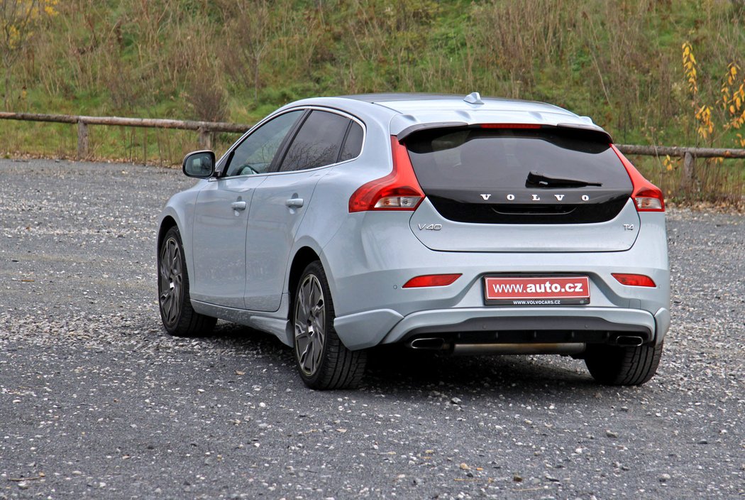 Volvo V40