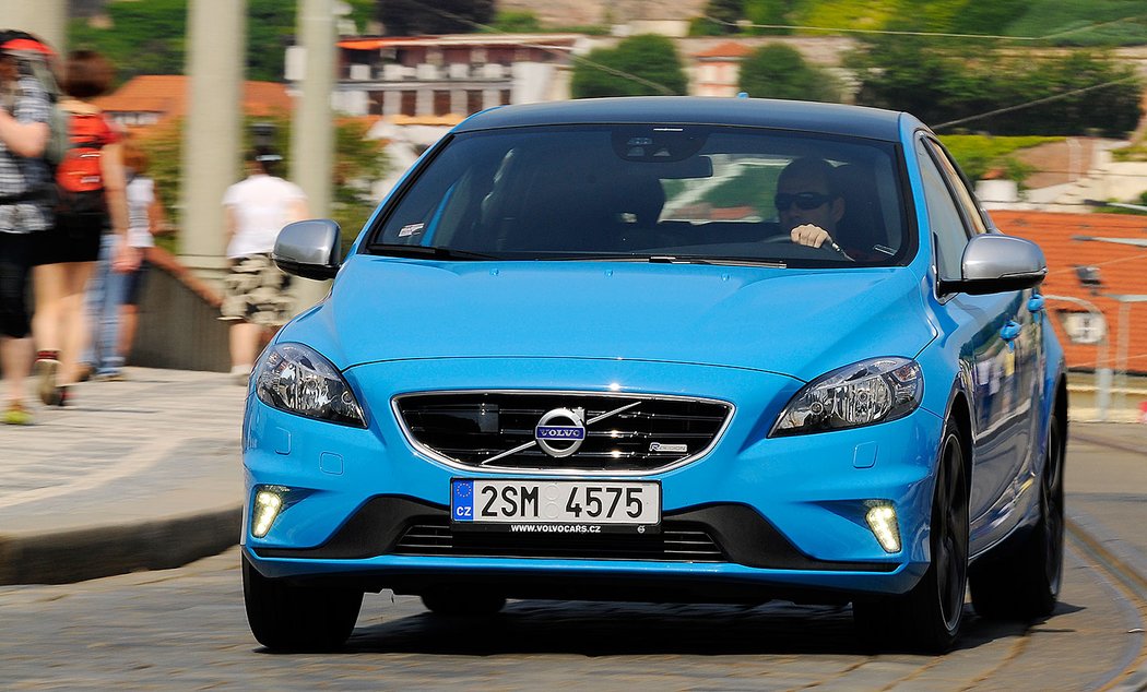 Volvo V40