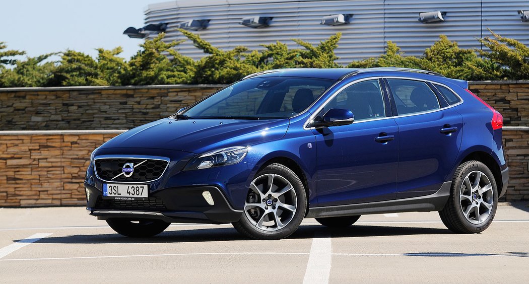 Volvo V40