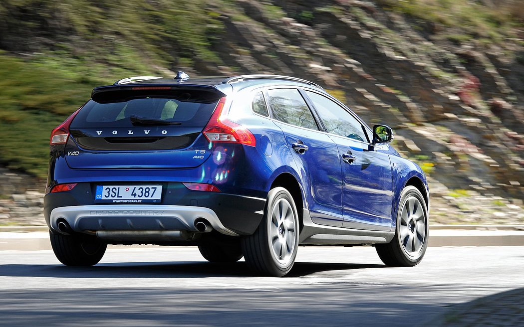 Volvo V40