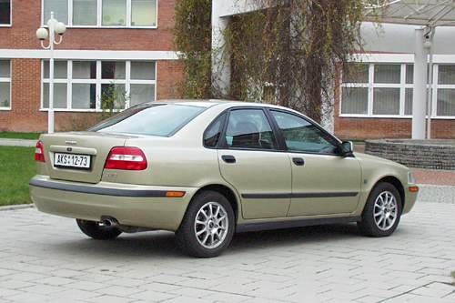 Volvo S40