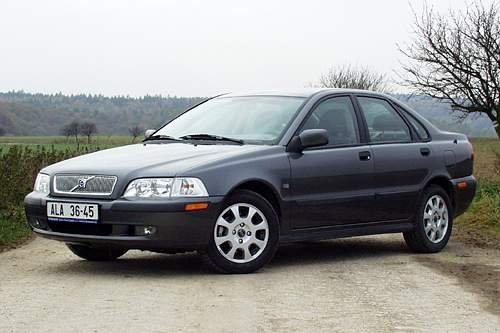 Volvo S40