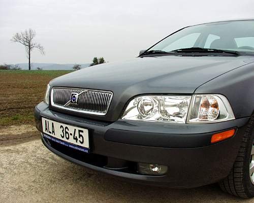 Volvo S40