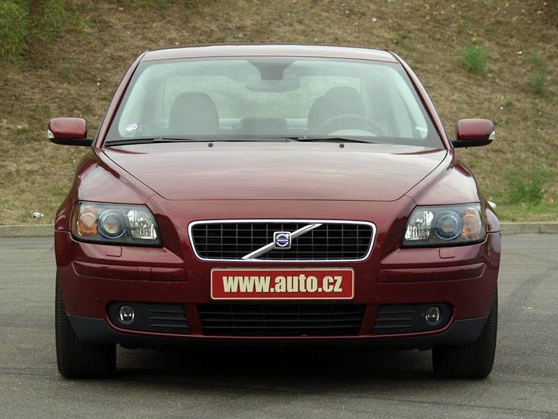 Volvo S40