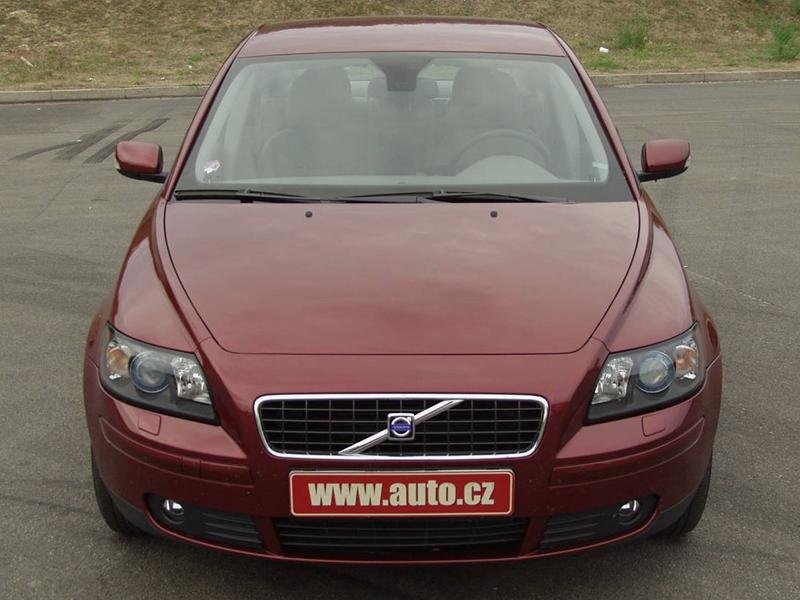 Volvo S40