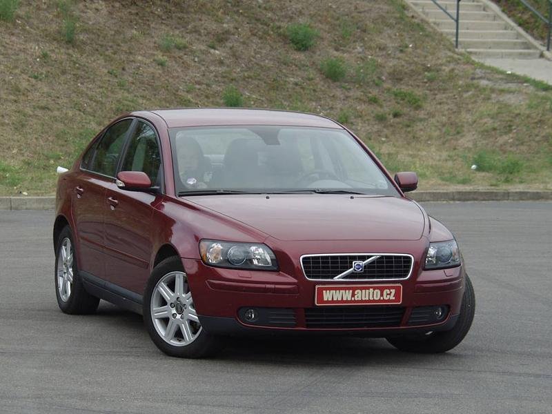 Volvo S40