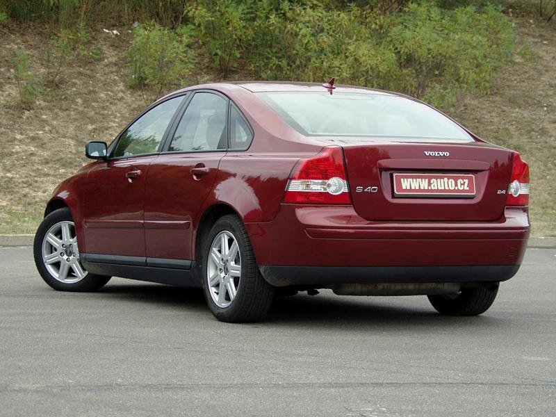 Volvo S40