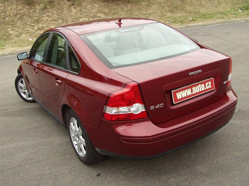 Volvo S40