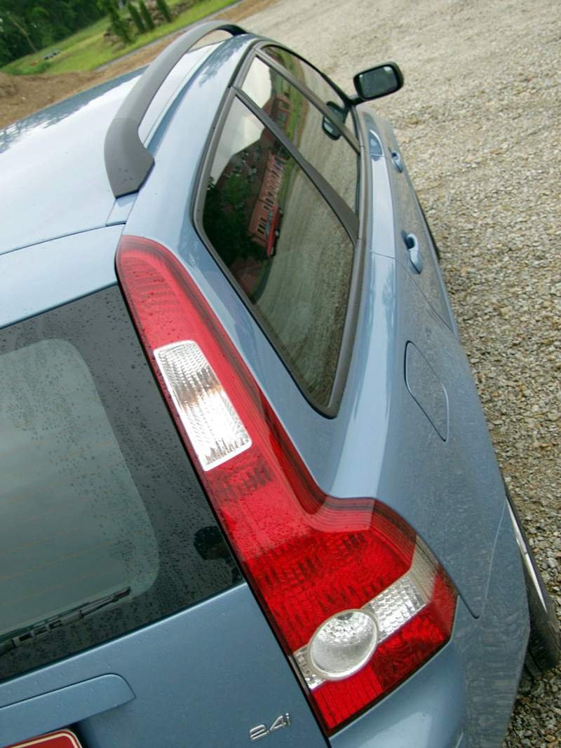 Volvo V50