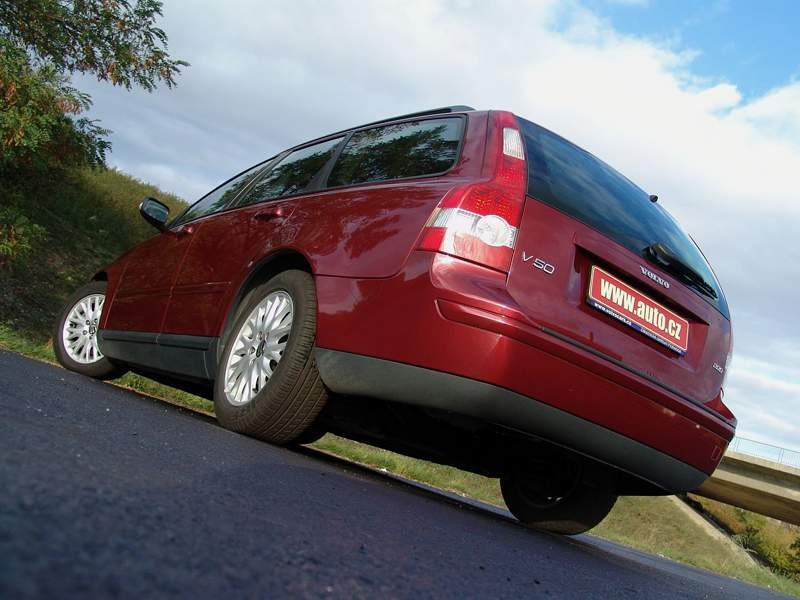 Volvo V50