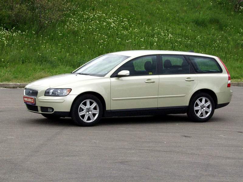 Volvo V50