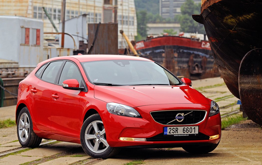 Volvo V40