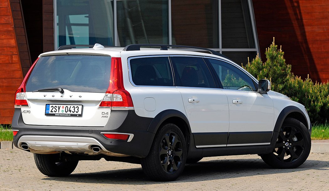 Volvo XC70