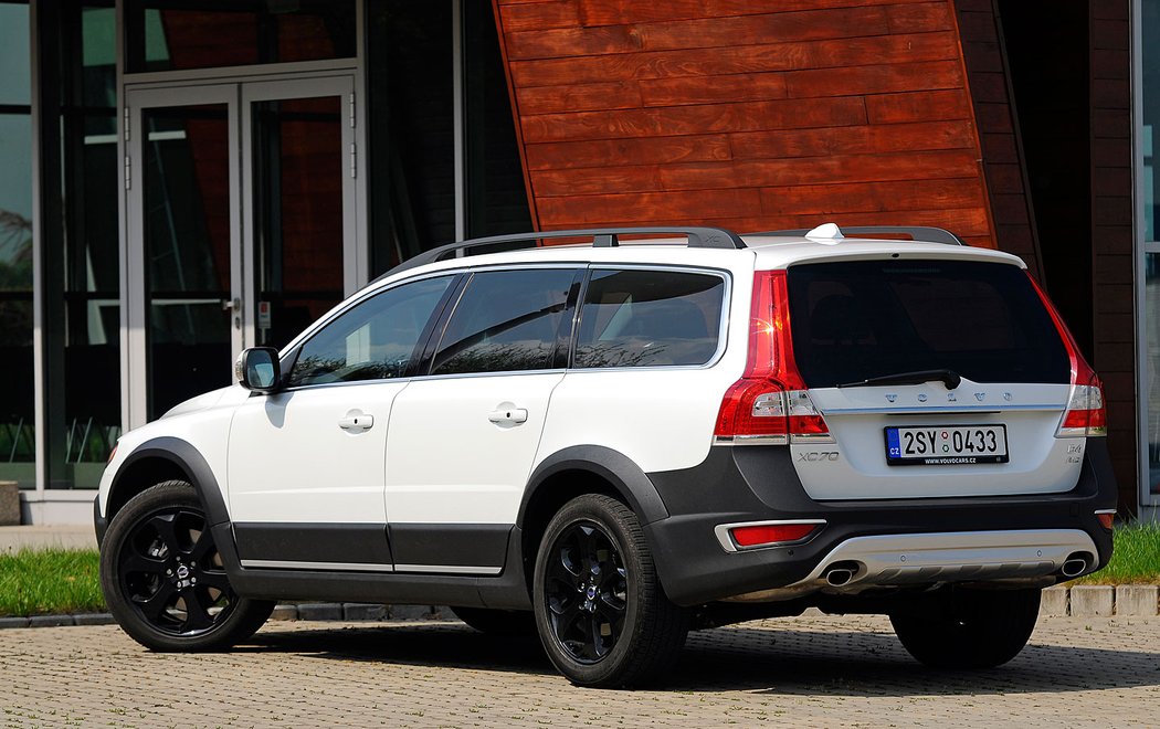 Volvo XC70