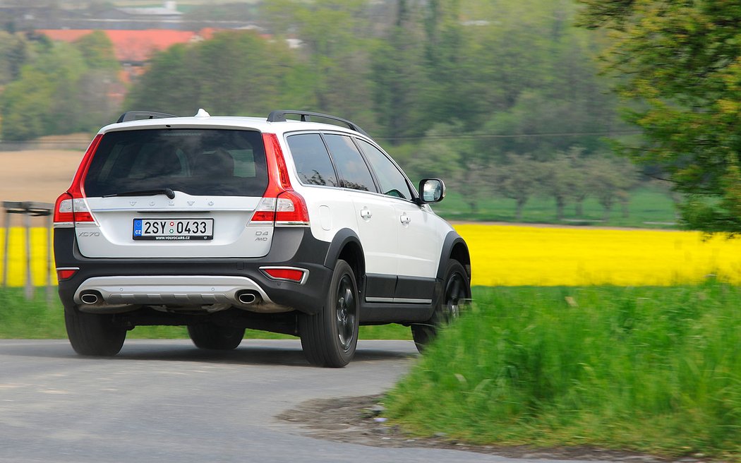 Volvo XC70