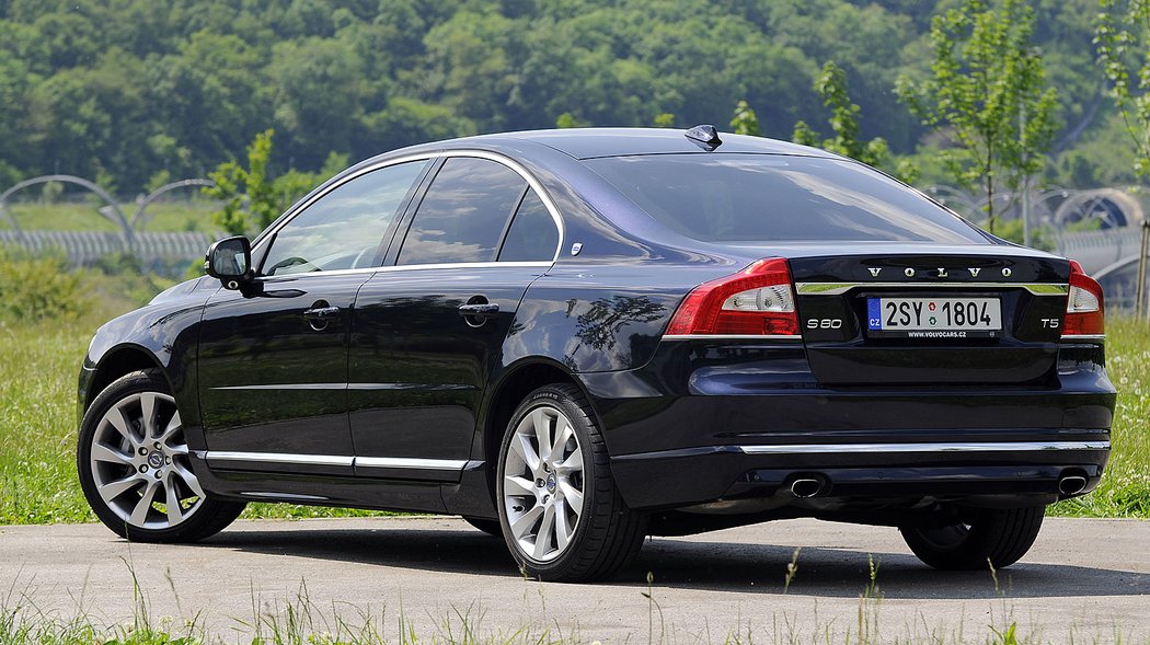 Volvo S80