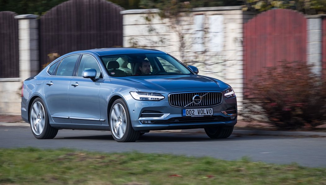 Volvo S90