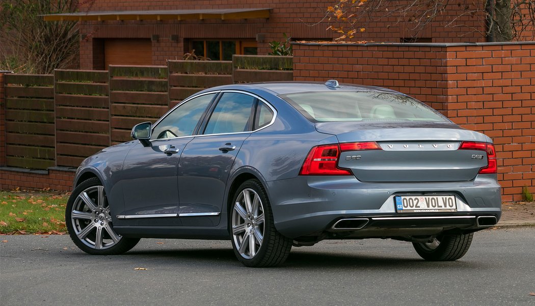 Volvo S90 D5 AWD