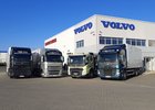 Loňské novinky Volvo Trucks FM, FMX, FH a FH 16 jsme projeli poprvé po českých silnicích